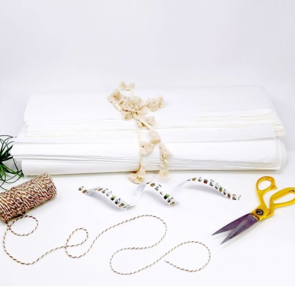 50 sheets of tissue paper- White size 20x 15 inch - Picture 3 of 4